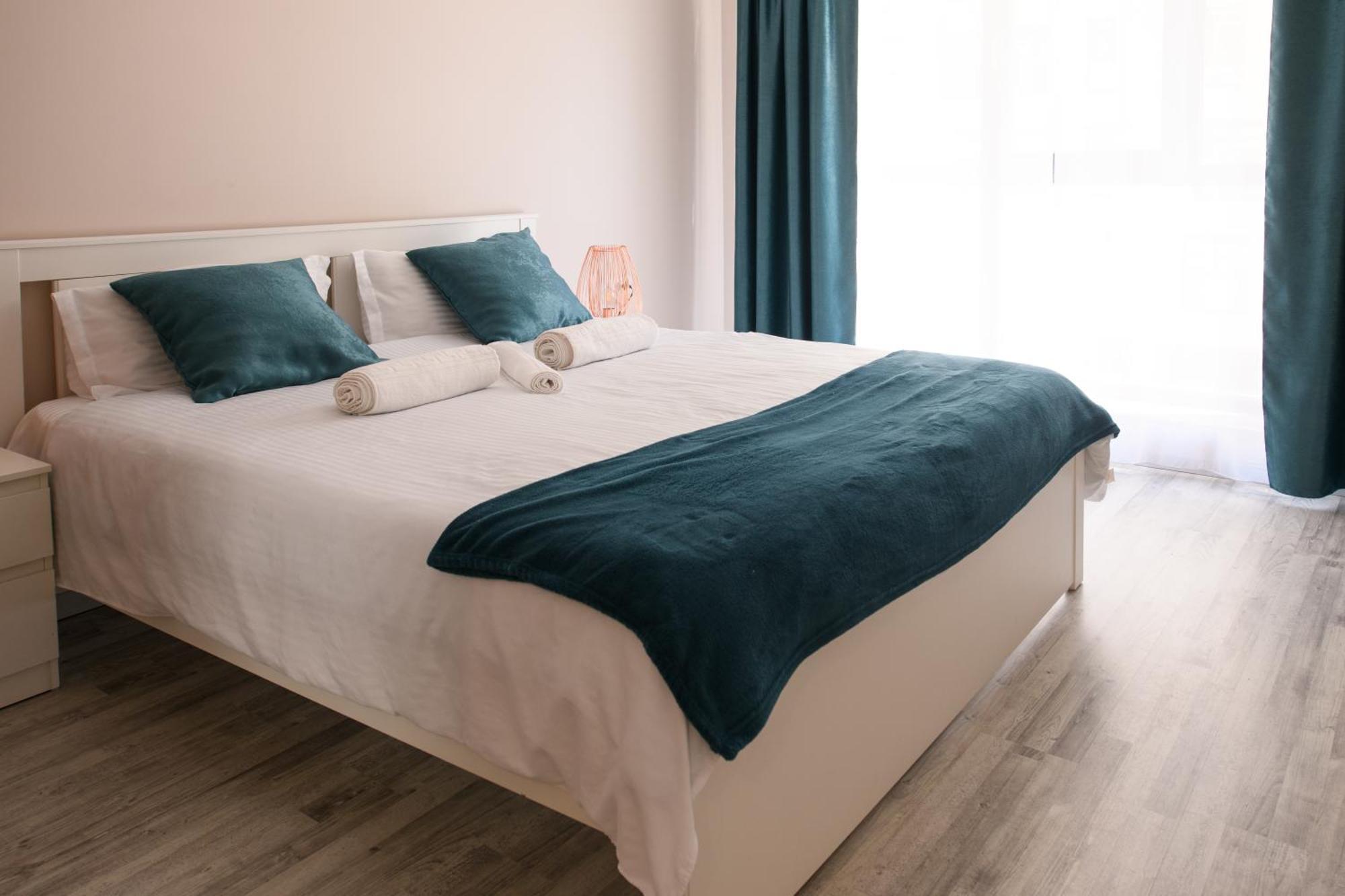 Appartement Smart Living Plaza à Bucarest Extérieur photo